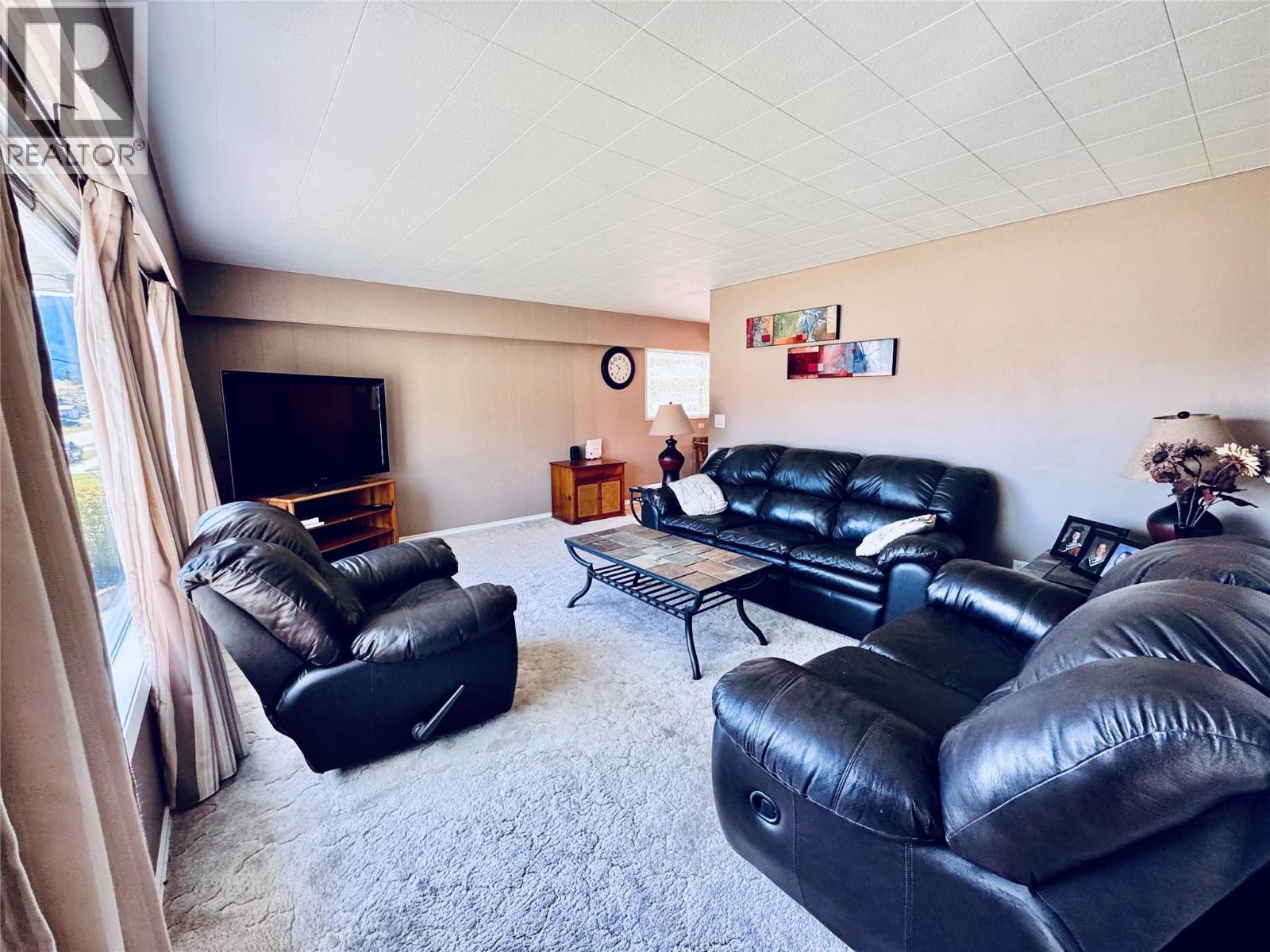 7027 18th Street, Grand Forks, British Columbia  V0H 1H2 - Photo 29 - 10384273