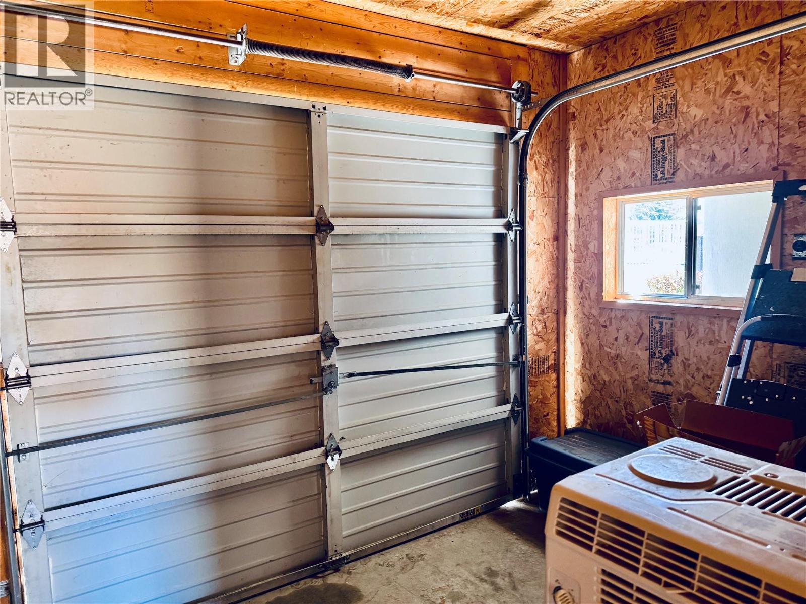 7027 18th Street, Grand Forks, British Columbia  V0H 1H2 - Photo 9 - 10384273