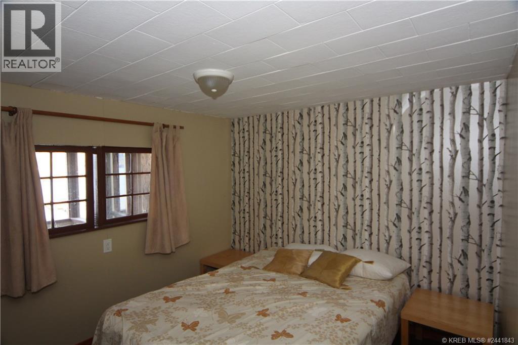 70 Sandner Road, Christina Lake, British Columbia  V0H 1E0 - Photo 38 - 10383113