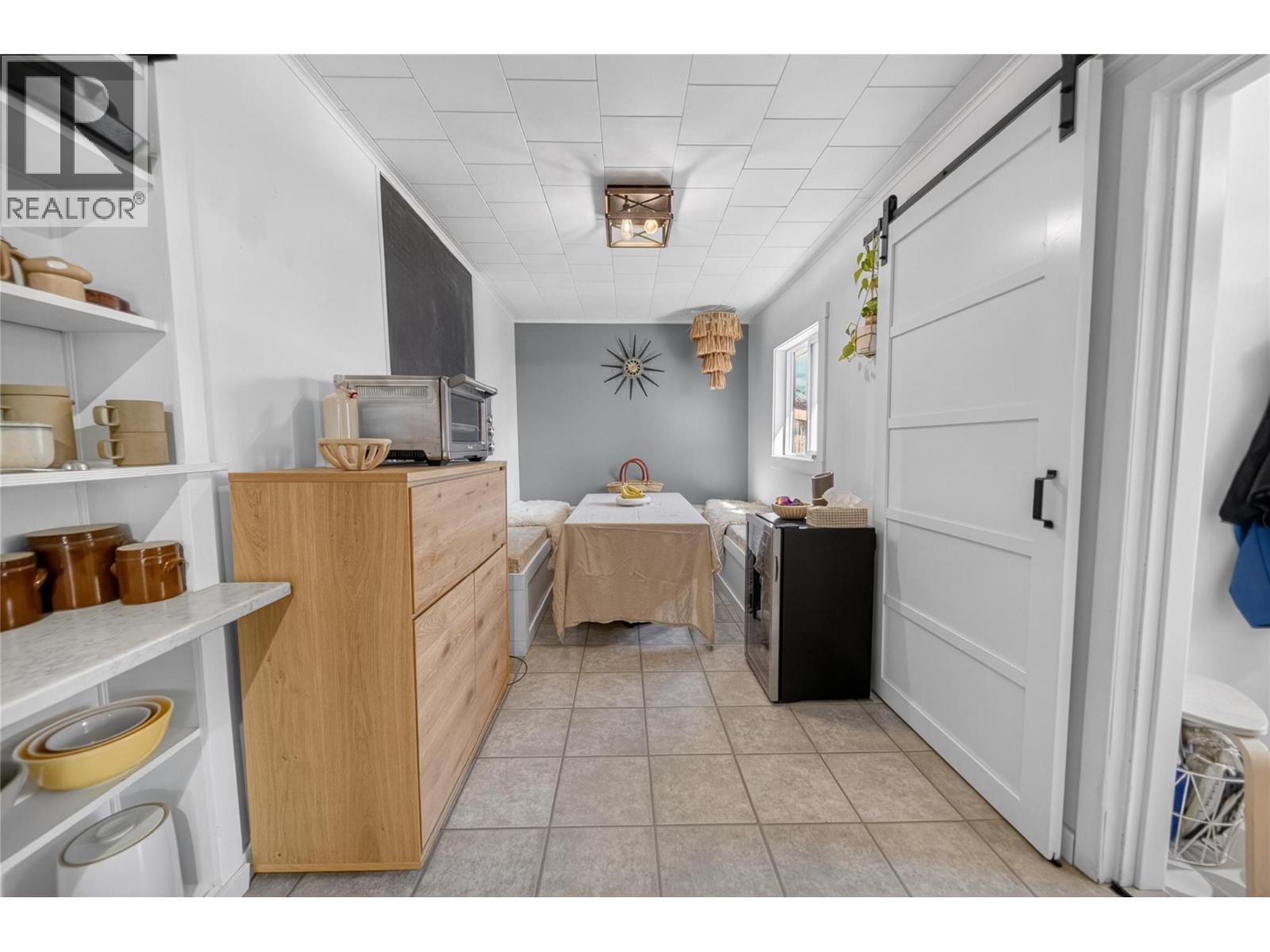 715 6th Avenue, Kimberley, British Columbia  V1A 2V9 - Photo 11 - 10384074