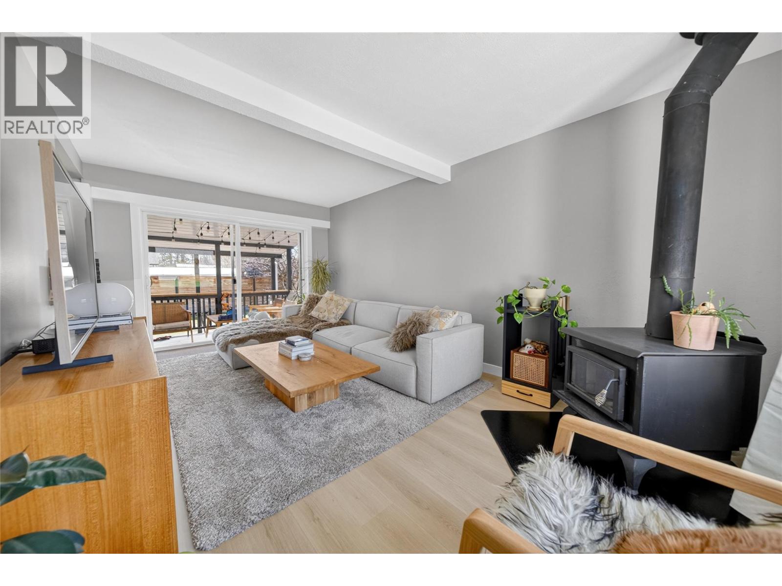 715 6th Avenue, Kimberley, British Columbia  V1A 2V9 - Photo 4 - 10384074