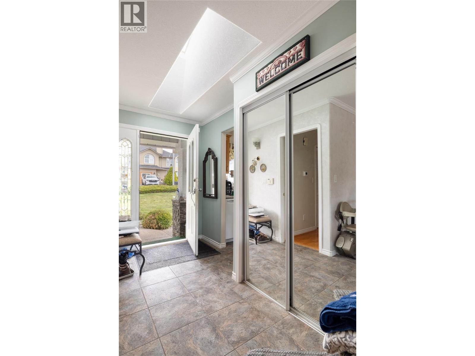 4805 Valleyview Place, Vernon, British Columbia  V1T 9L6 - Photo 14 - 10384303