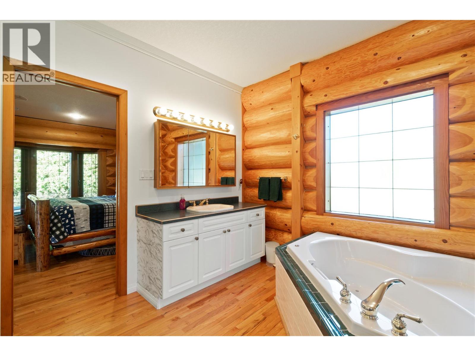 3660 Braelyn Road, Tappen, British Columbia  V0E 2X0 - Photo 31 - 10384232