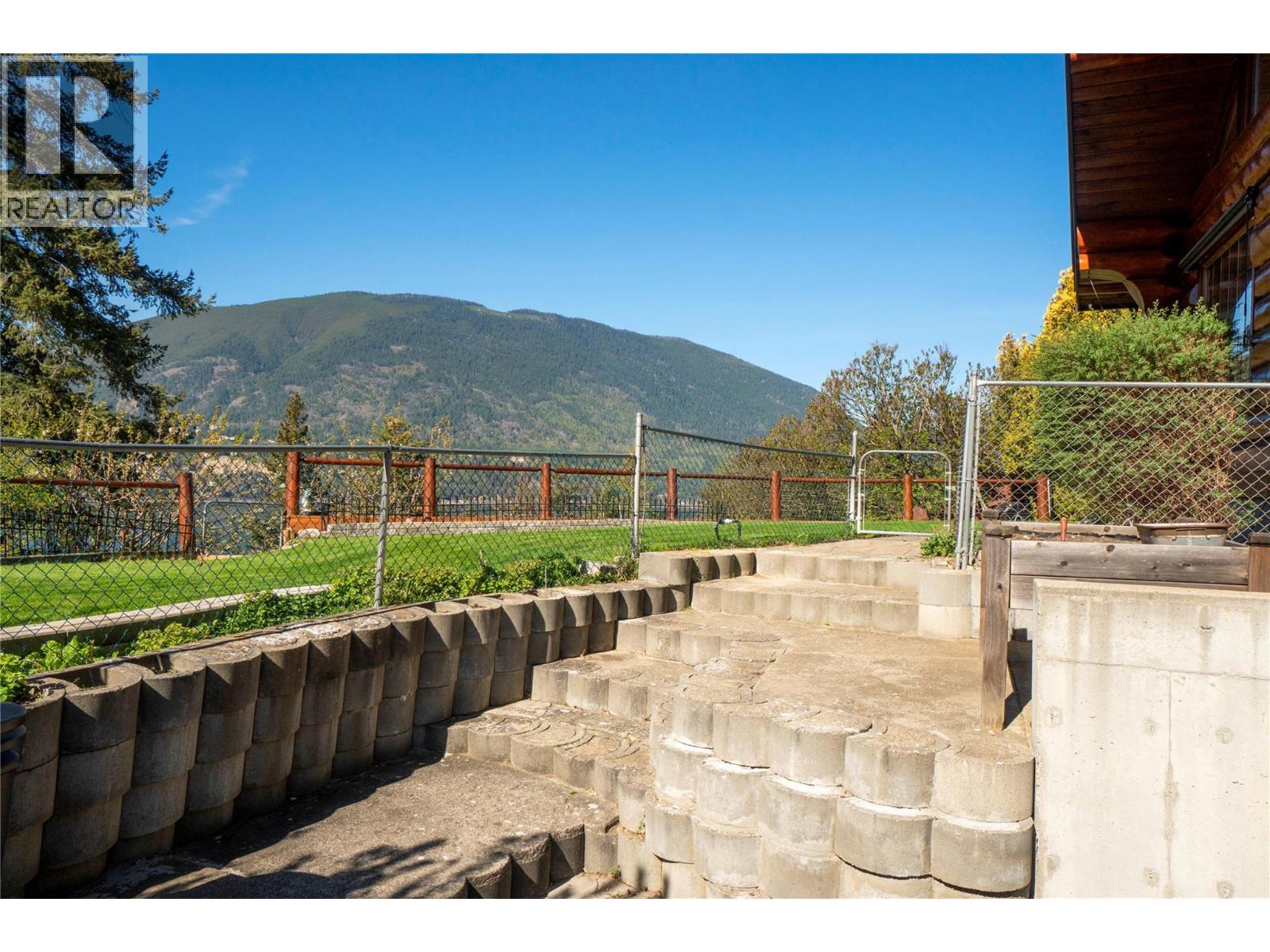 3660 Braelyn Road, Tappen, British Columbia  V0E 2X0 - Photo 51 - 10384232