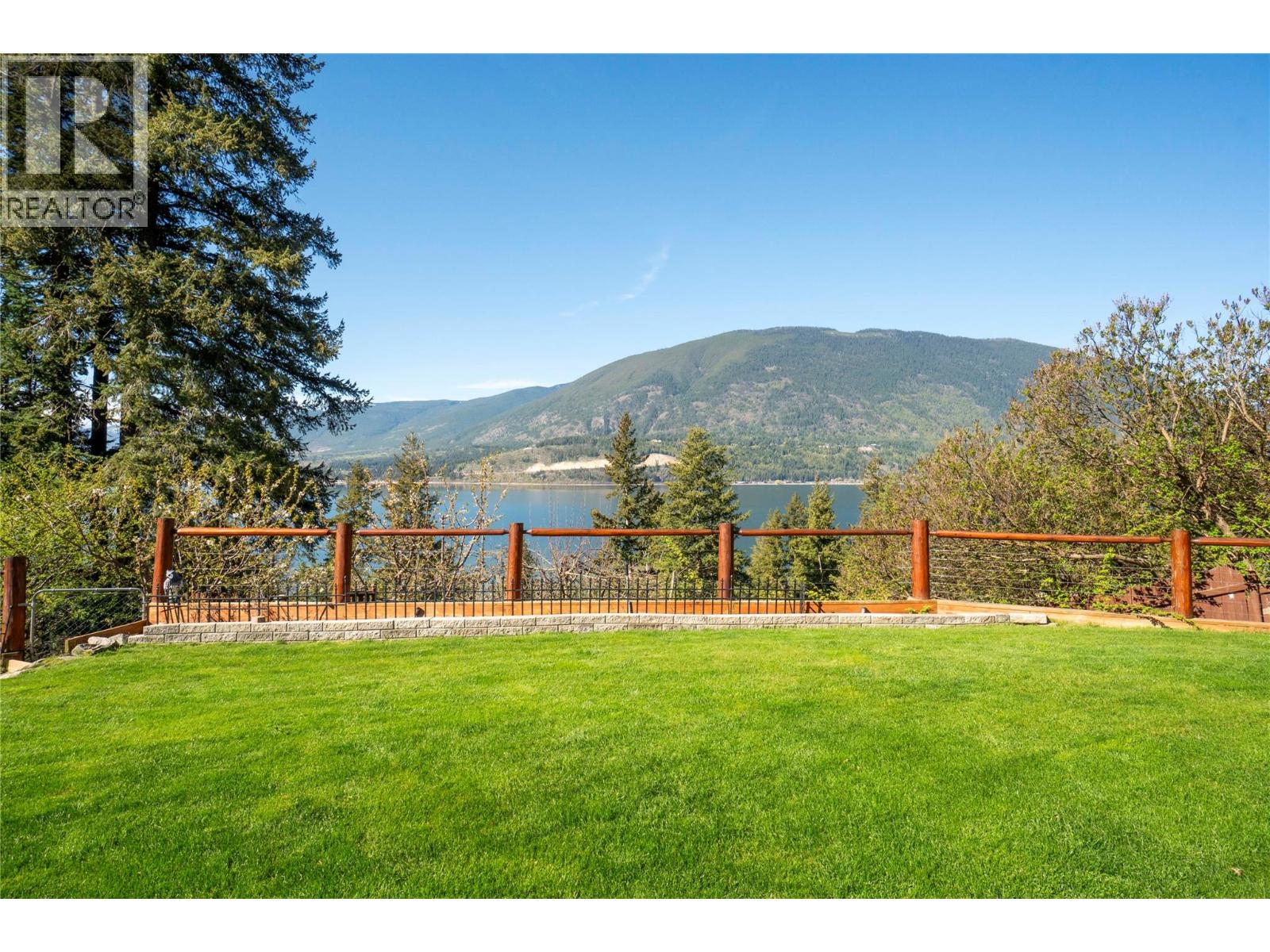 3660 Braelyn Road, Tappen, British Columbia  V0E 2X0 - Photo 52 - 10384232