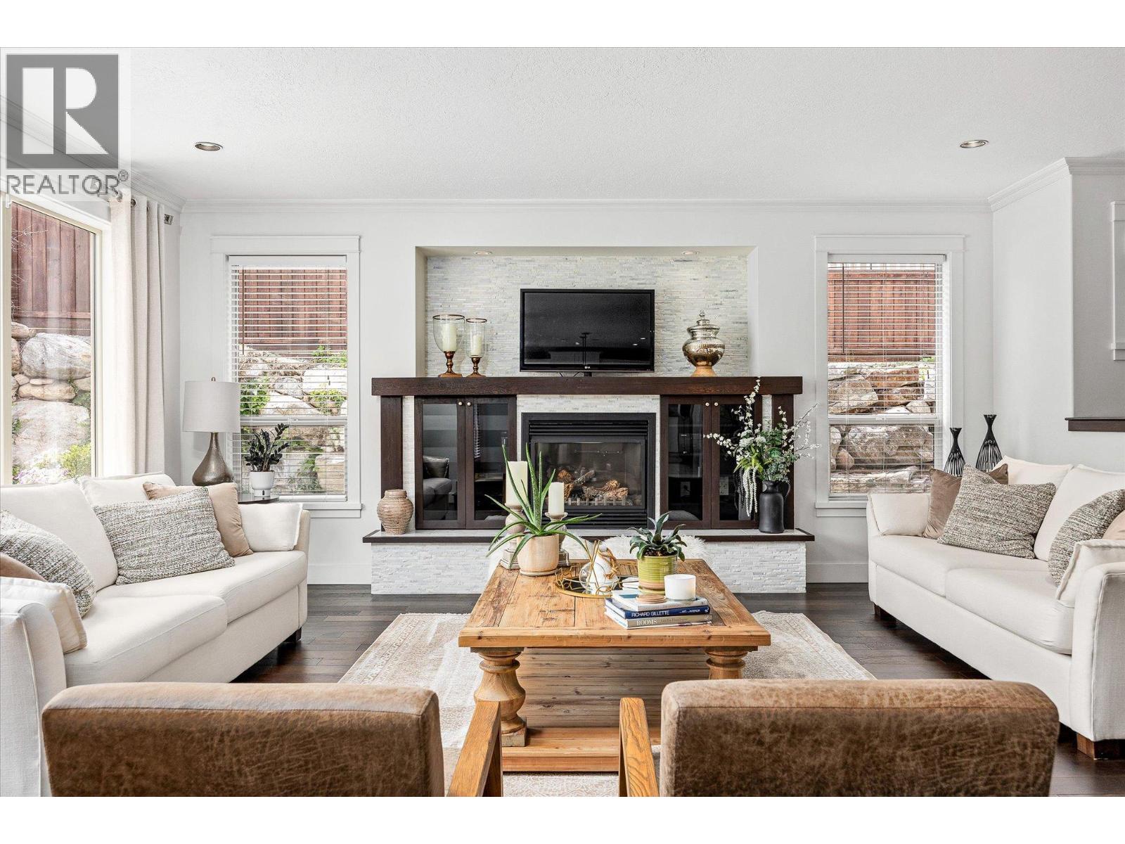 4841 Canyon Ridge Crescent, Kelowna, British Columbia  V1W 4A1 - Photo 10 - 10384162