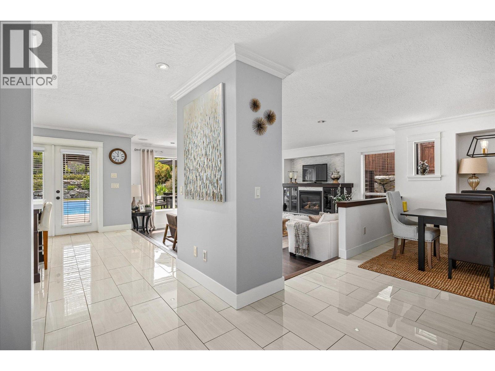 4841 Canyon Ridge Crescent, Kelowna, British Columbia  V1W 4A1 - Photo 16 - 10384162