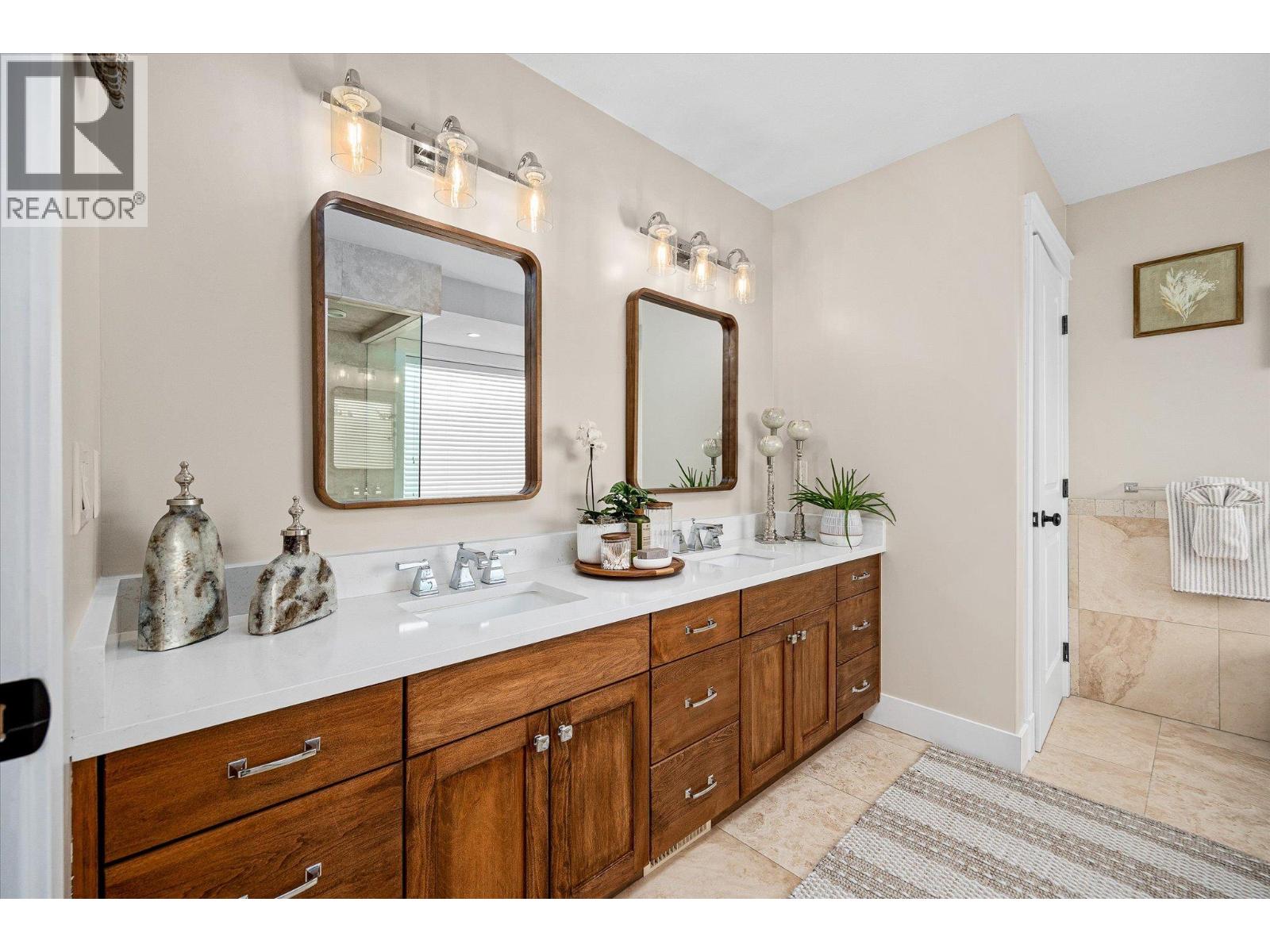 4841 Canyon Ridge Crescent, Kelowna, British Columbia  V1W 4A1 - Photo 20 - 10384162