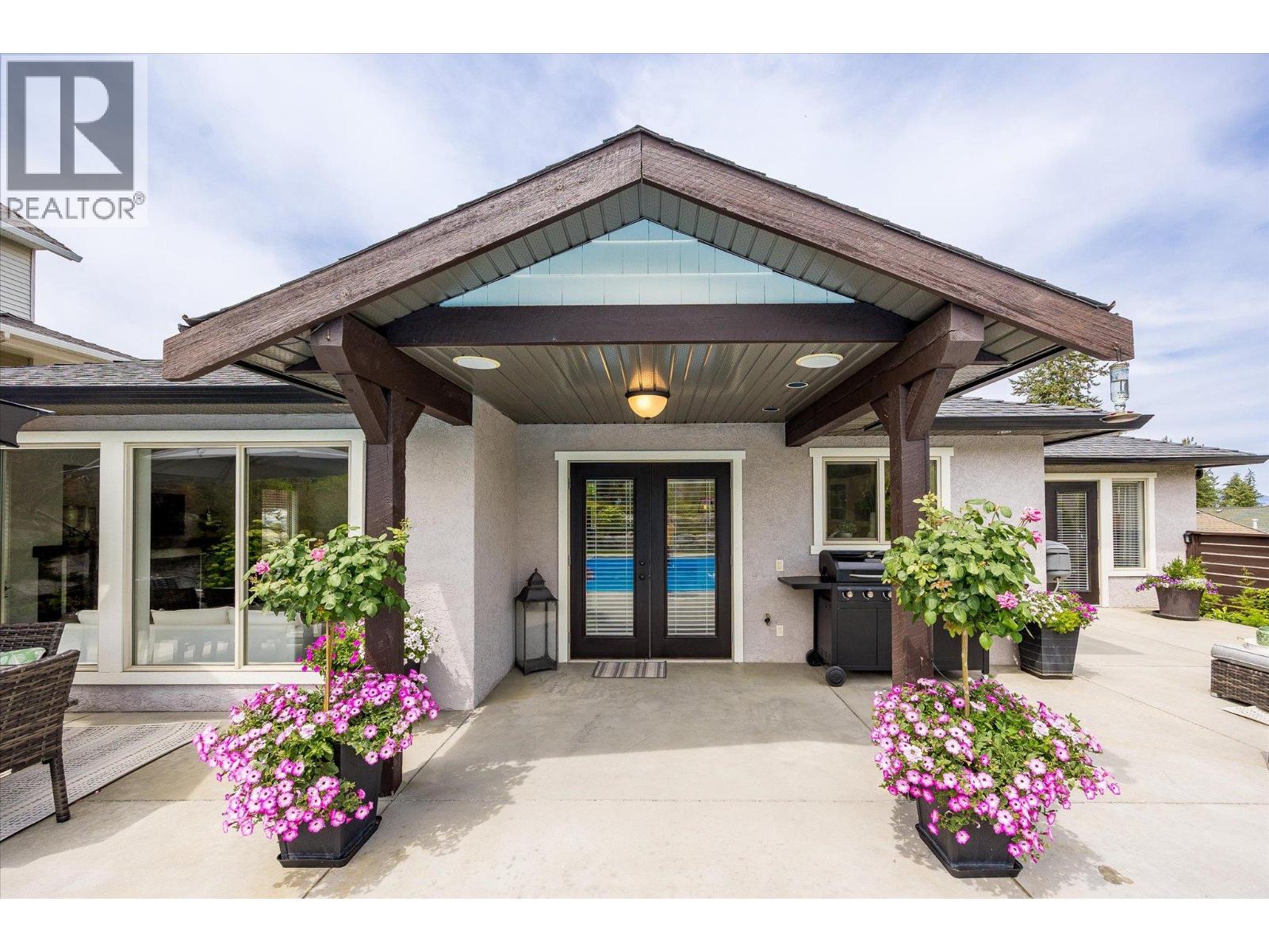 4841 Canyon Ridge Crescent, Kelowna, British Columbia  V1W 4A1 - Photo 43 - 10384162