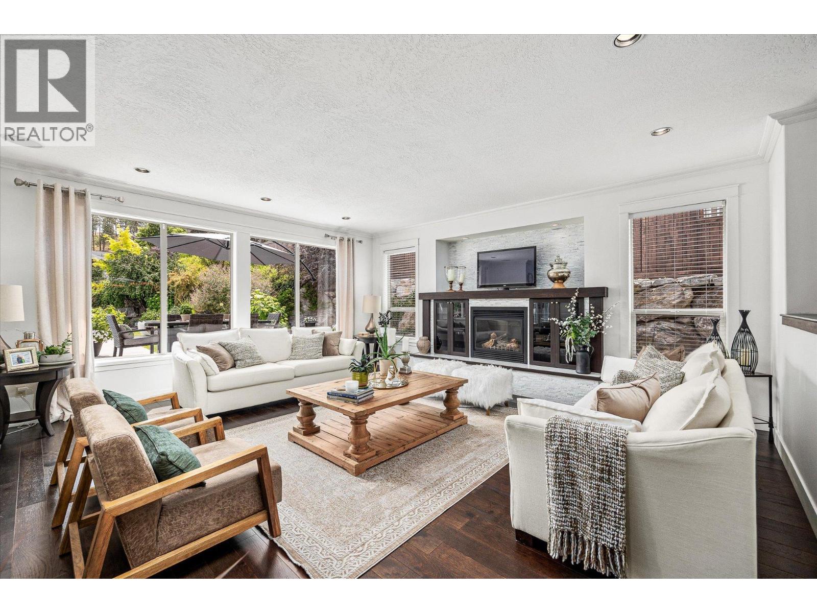 4841 Canyon Ridge Crescent, Kelowna, British Columbia  V1W 4A1 - Photo 9 - 10384162