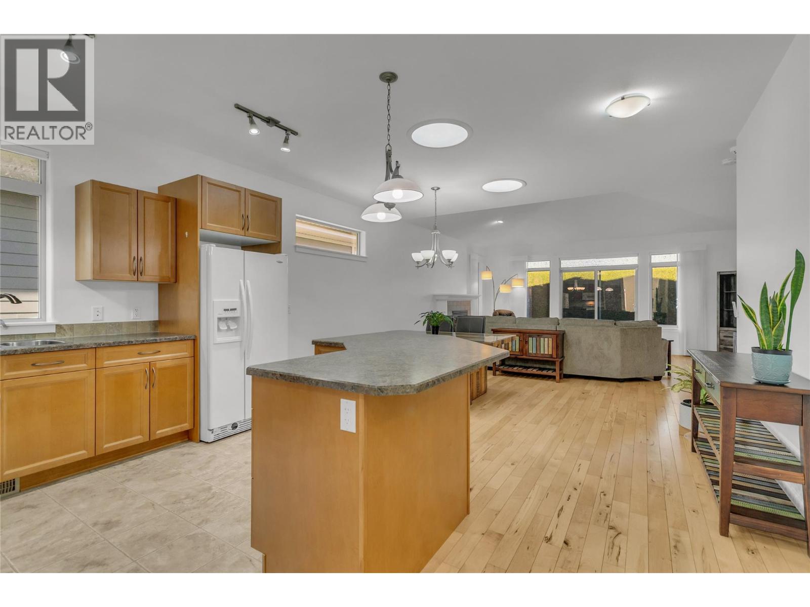 4035 Gellatly Road S Unit# 153, West Kelowna, British Columbia  V4T 1R7 - Photo 12 - 10384250