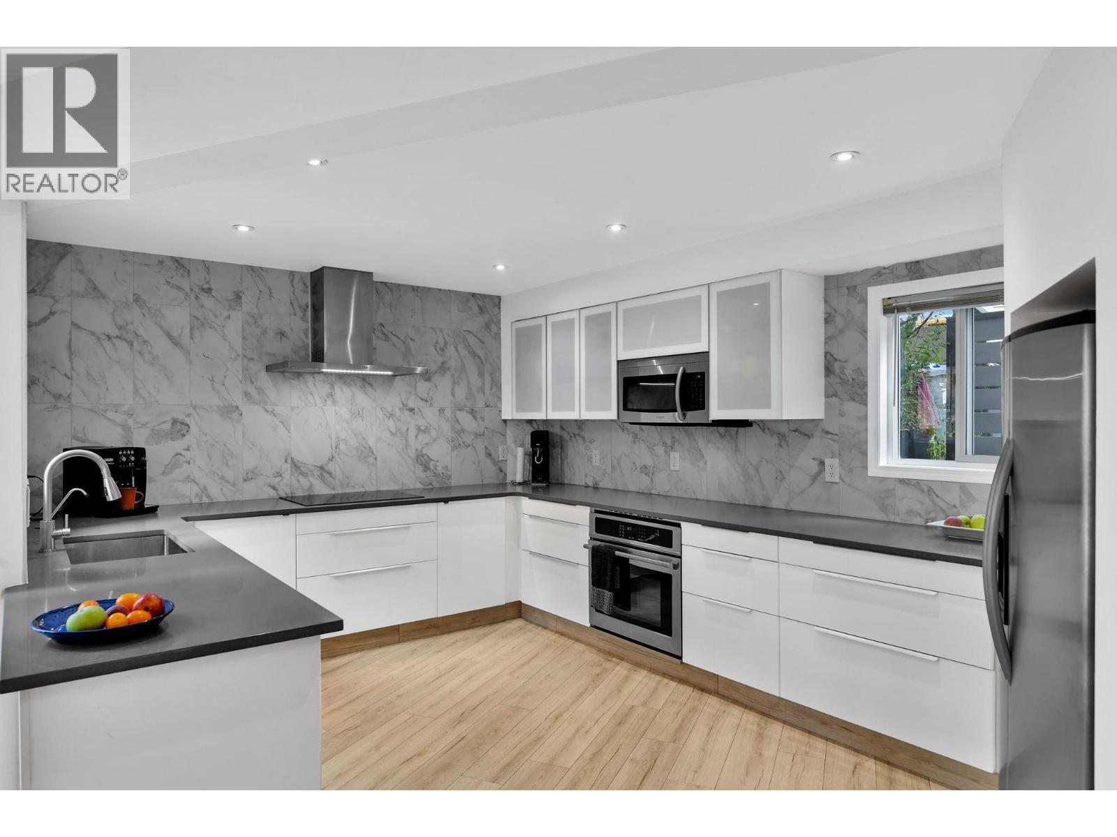 115 Par Boulevard, Kaleden, British Columbia  V0H 1K0 - Photo 5 - 10384307