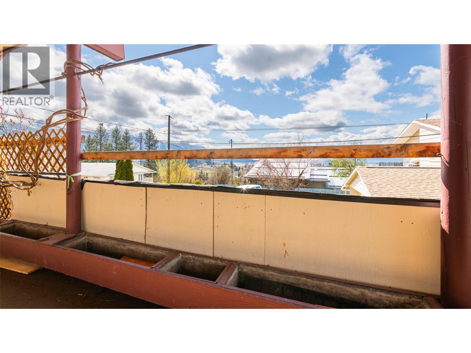 115 24th Avenue N, Creston, British Columbia  V0B 1G5 - Photo 9 - 10384235