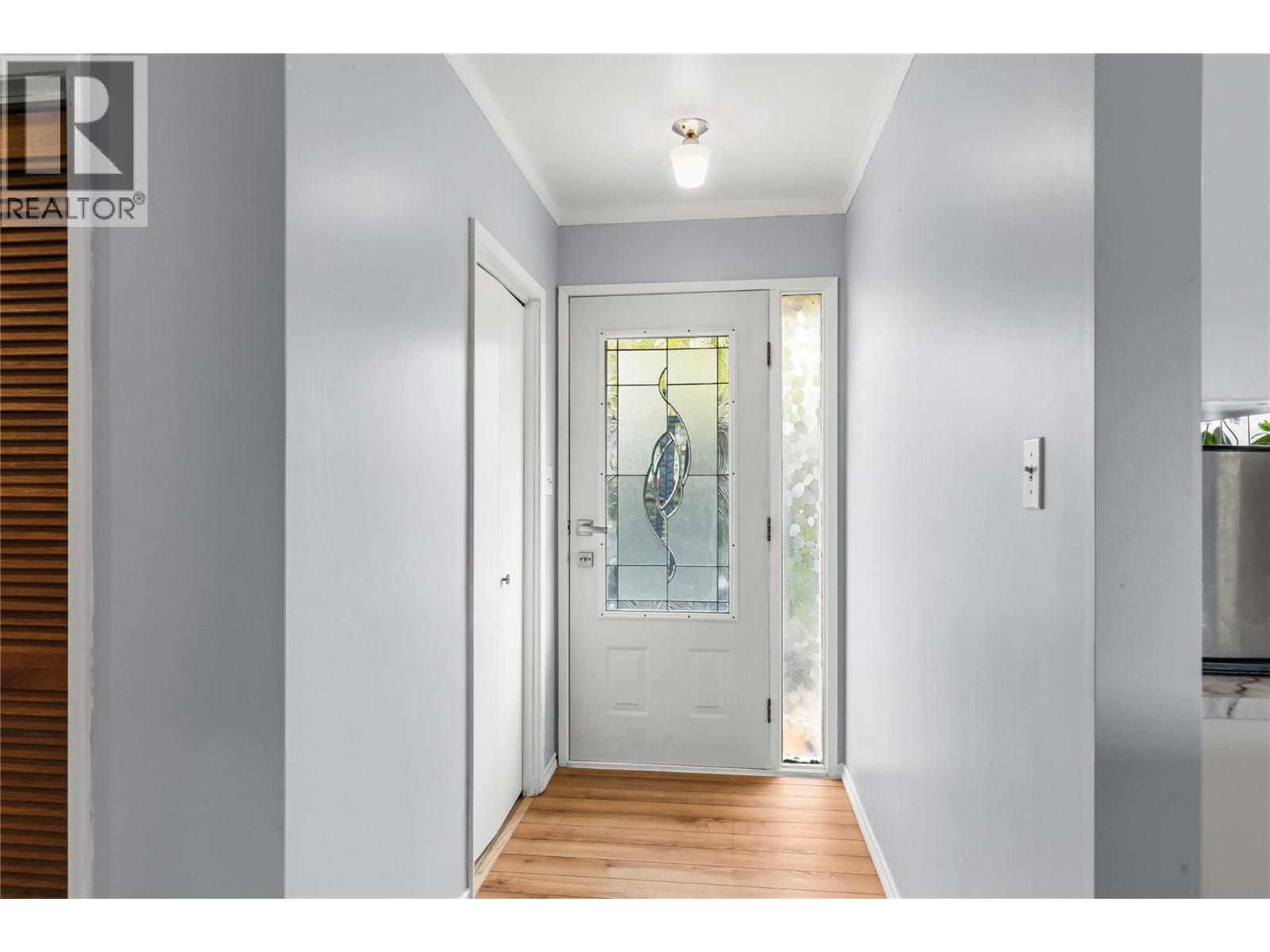 3503 20 Avenue, Vernon, British Columbia  V1T 1E9 - Photo 5 - 10384029