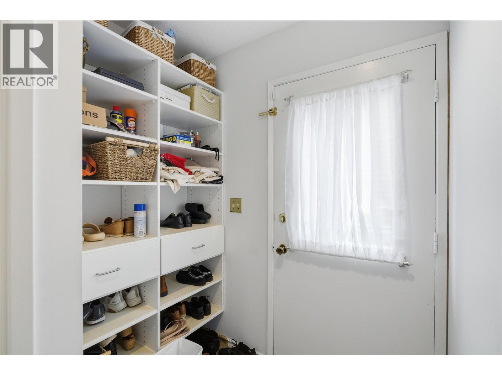 413 Robson Drive, Kamloops, British Columbia  V2E 1W2 - Photo 38 - 10384454