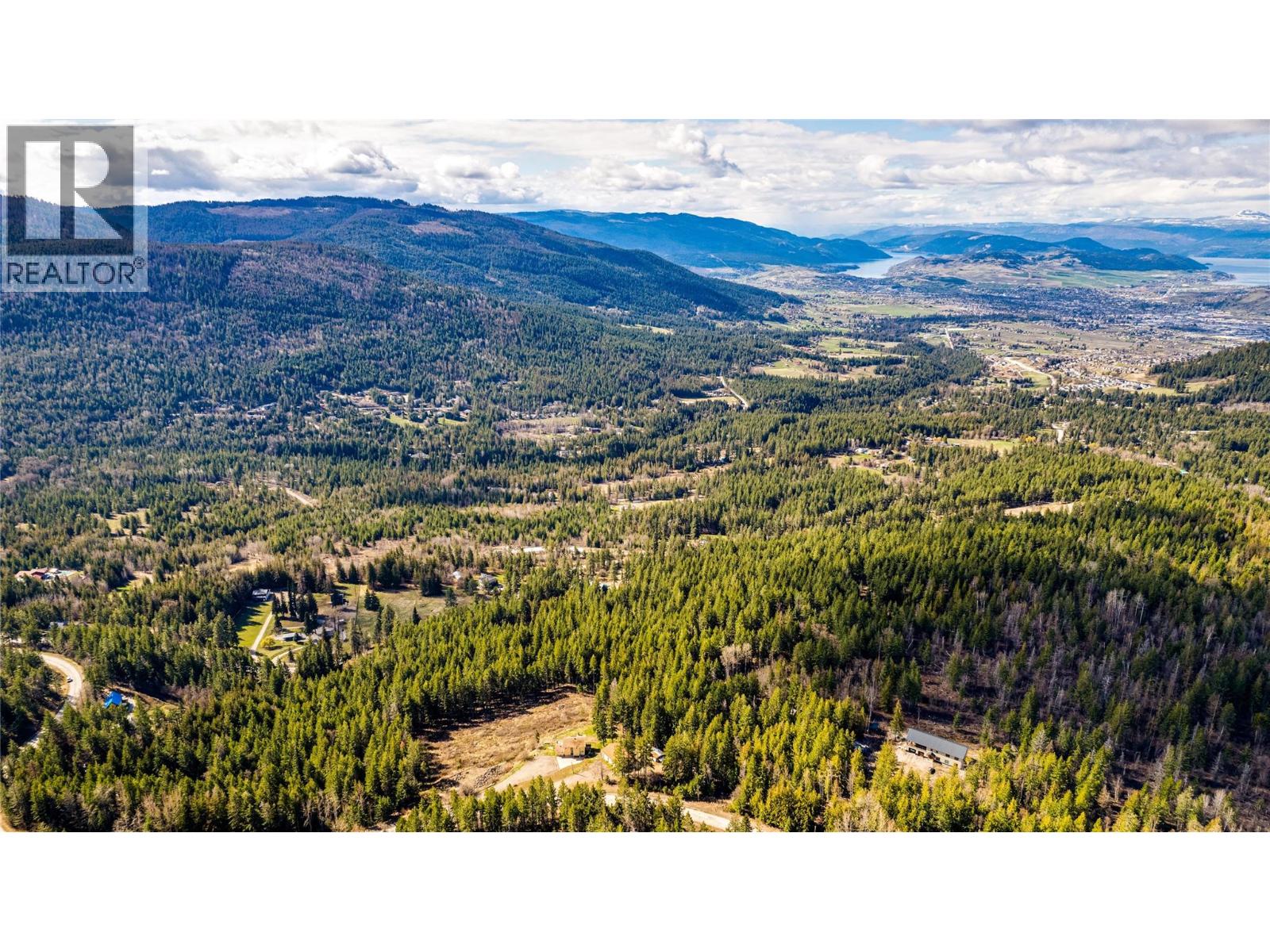 8031 Silver Star Road Road, Vernon, British Columbia  V1B 3N1 - Photo 5 - 10384298