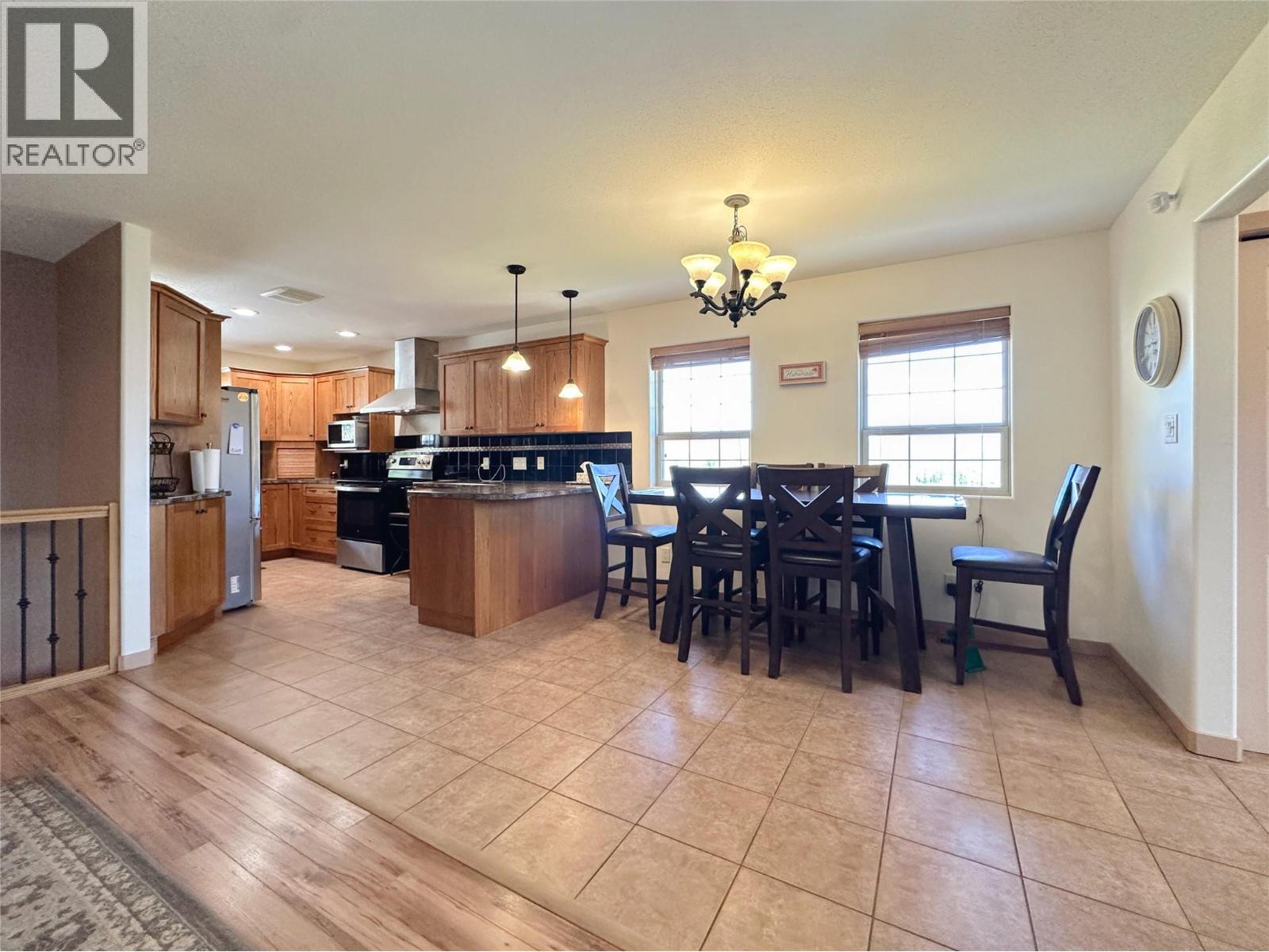 4005 Fairwinds Drive, Osoyoos, British Columbia  V0H 1V4 - Photo 12 - 10384023