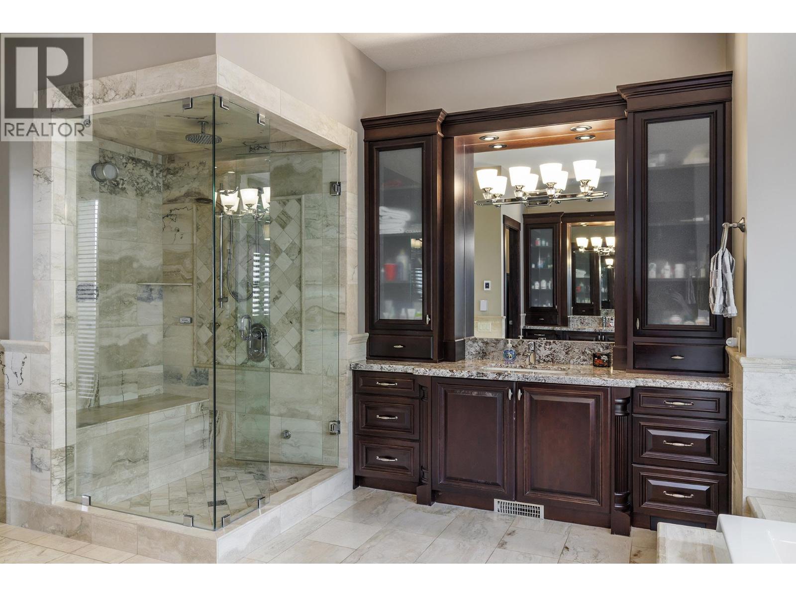 1524 Vineyard Drive, West Kelowna, British Columbia  V4T 2Y7 - Photo 9 - 10384328