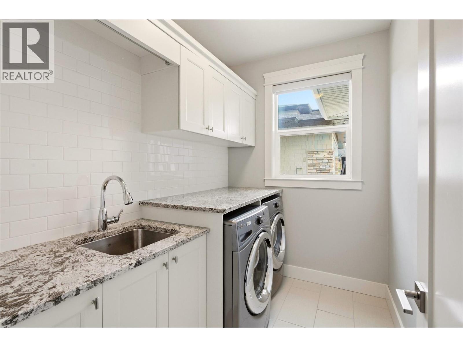 1398 Fawn Run Drive, Kelowna, British Columbia  V1W 5L3 - Photo 14 - 10382983