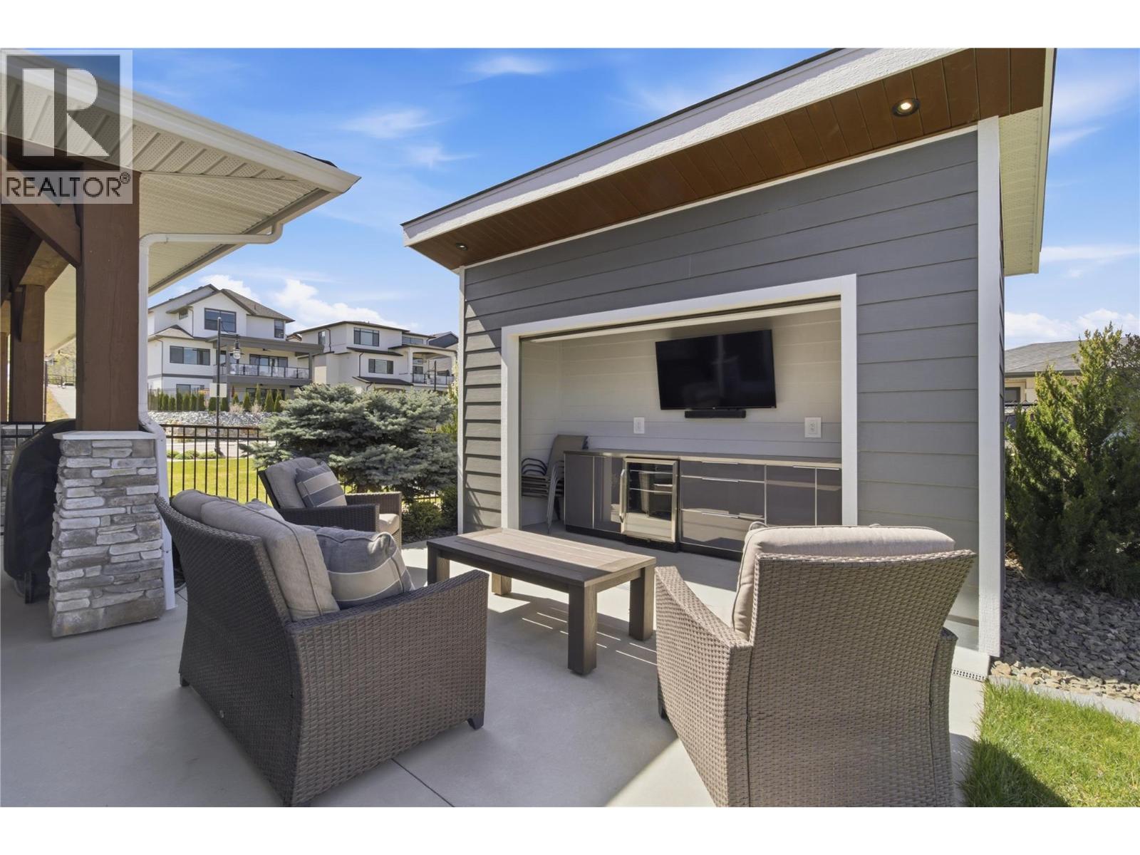 1398 Fawn Run Drive, Kelowna, British Columbia  V1W 5L3 - Photo 33 - 10382983