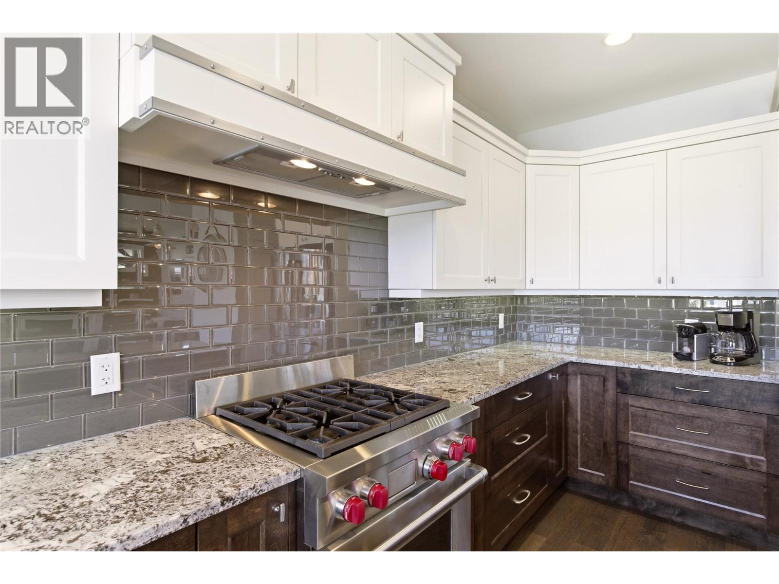 1398 Fawn Run Drive, Kelowna, British Columbia  V1W 5L3 - Photo 6 - 10382983