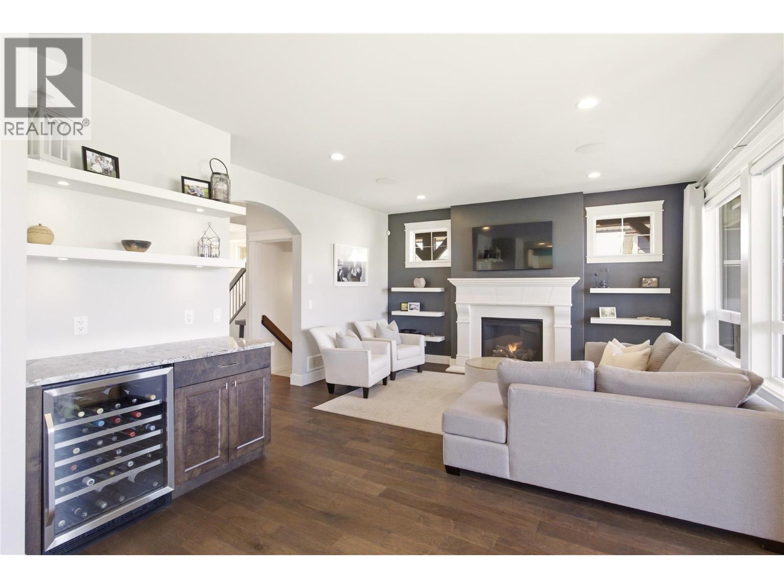 1398 Fawn Run Drive, Kelowna, British Columbia  V1W 5L3 - Photo 8 - 10382983