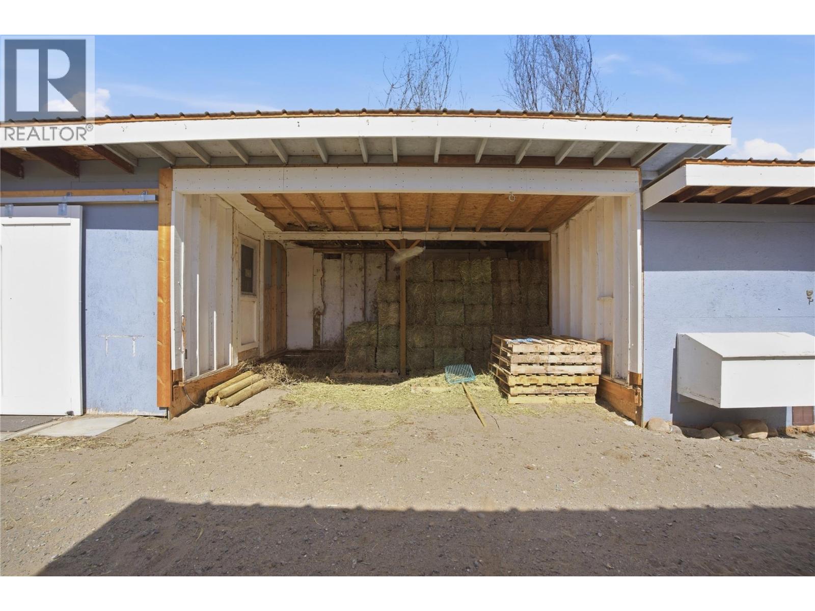 6857 Valley Road, Kamloops, British Columbia  V0K 2P0 - Photo 41 - 10377260