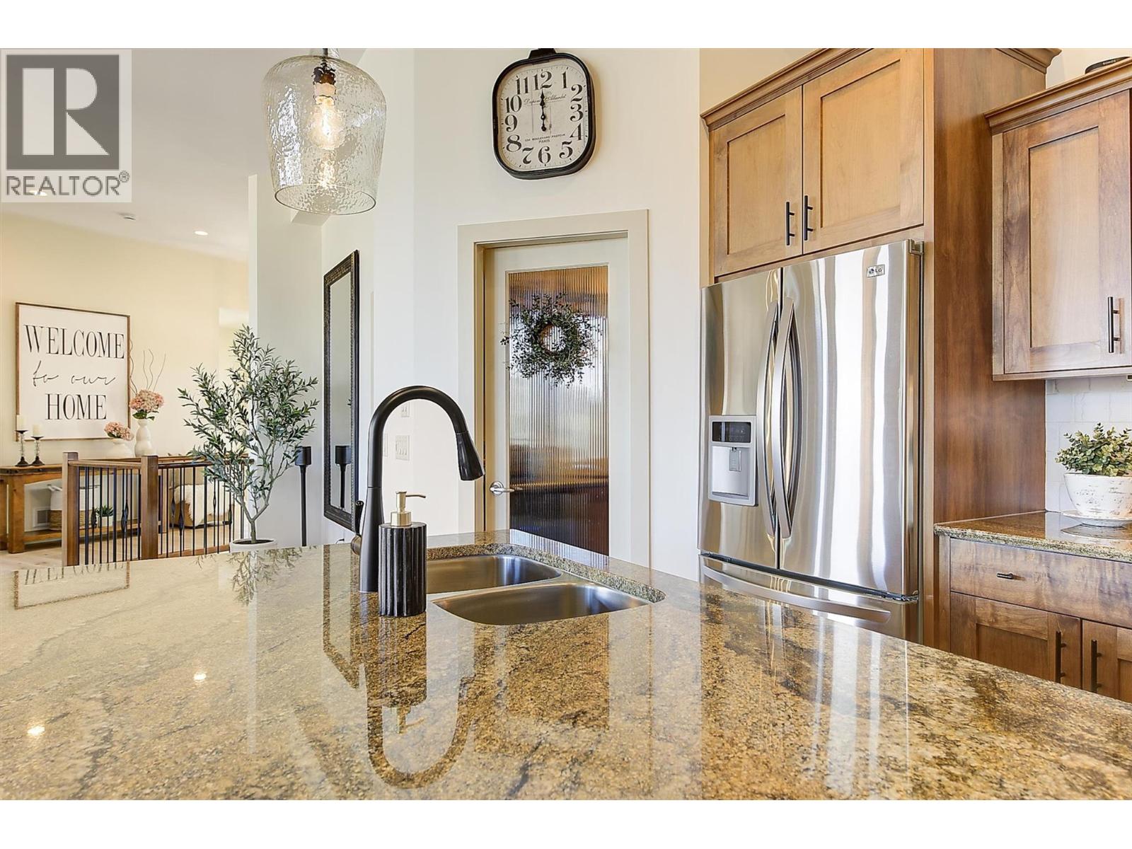 2546 Hedgestone Drive, West Kelowna, British Columbia  V4T 2Y3 - Photo 19 - 10384128