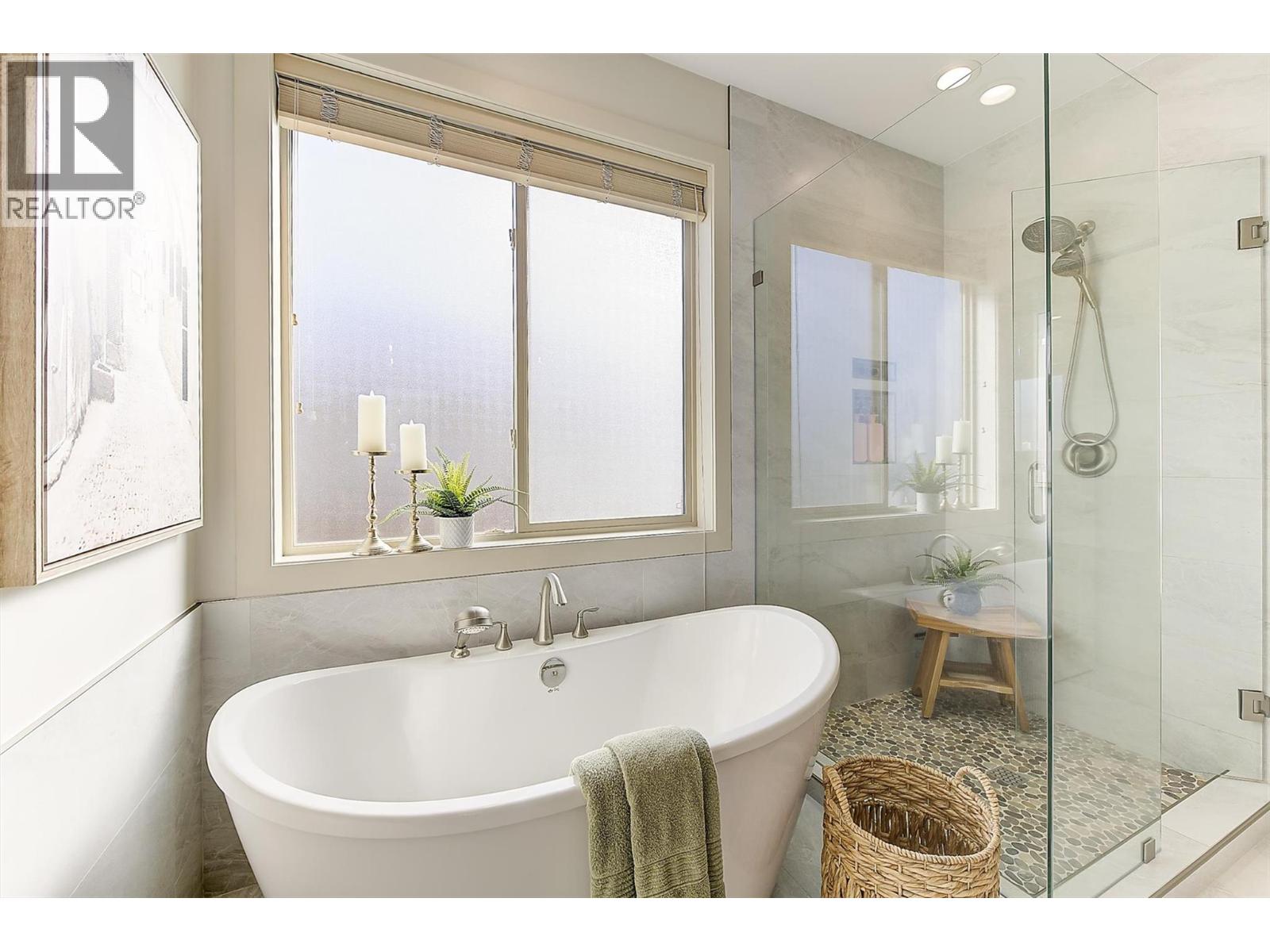 2546 Hedgestone Drive, West Kelowna, British Columbia  V4T 2Y3 - Photo 28 - 10384128