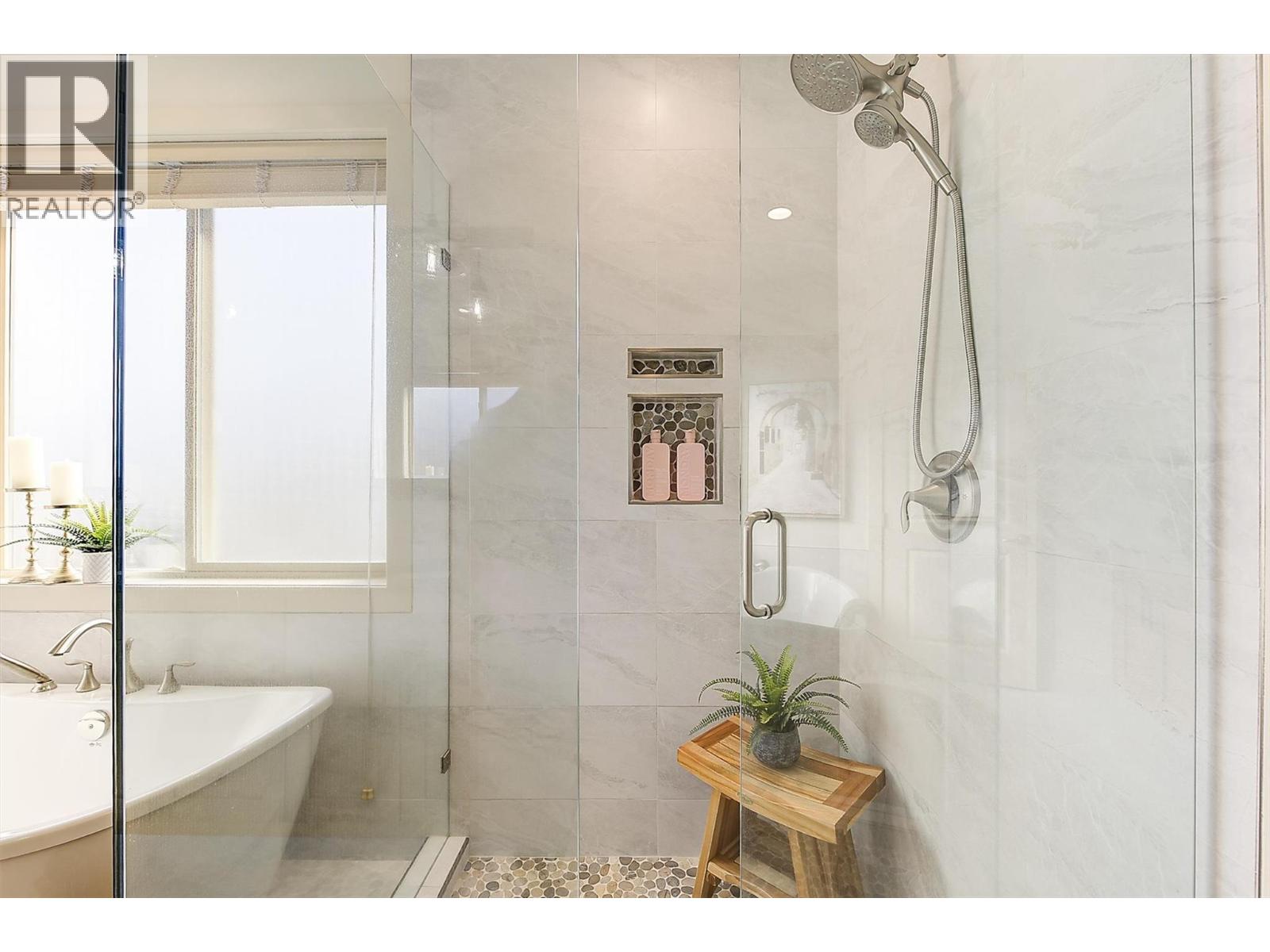 2546 Hedgestone Drive, West Kelowna, British Columbia  V4T 2Y3 - Photo 29 - 10384128