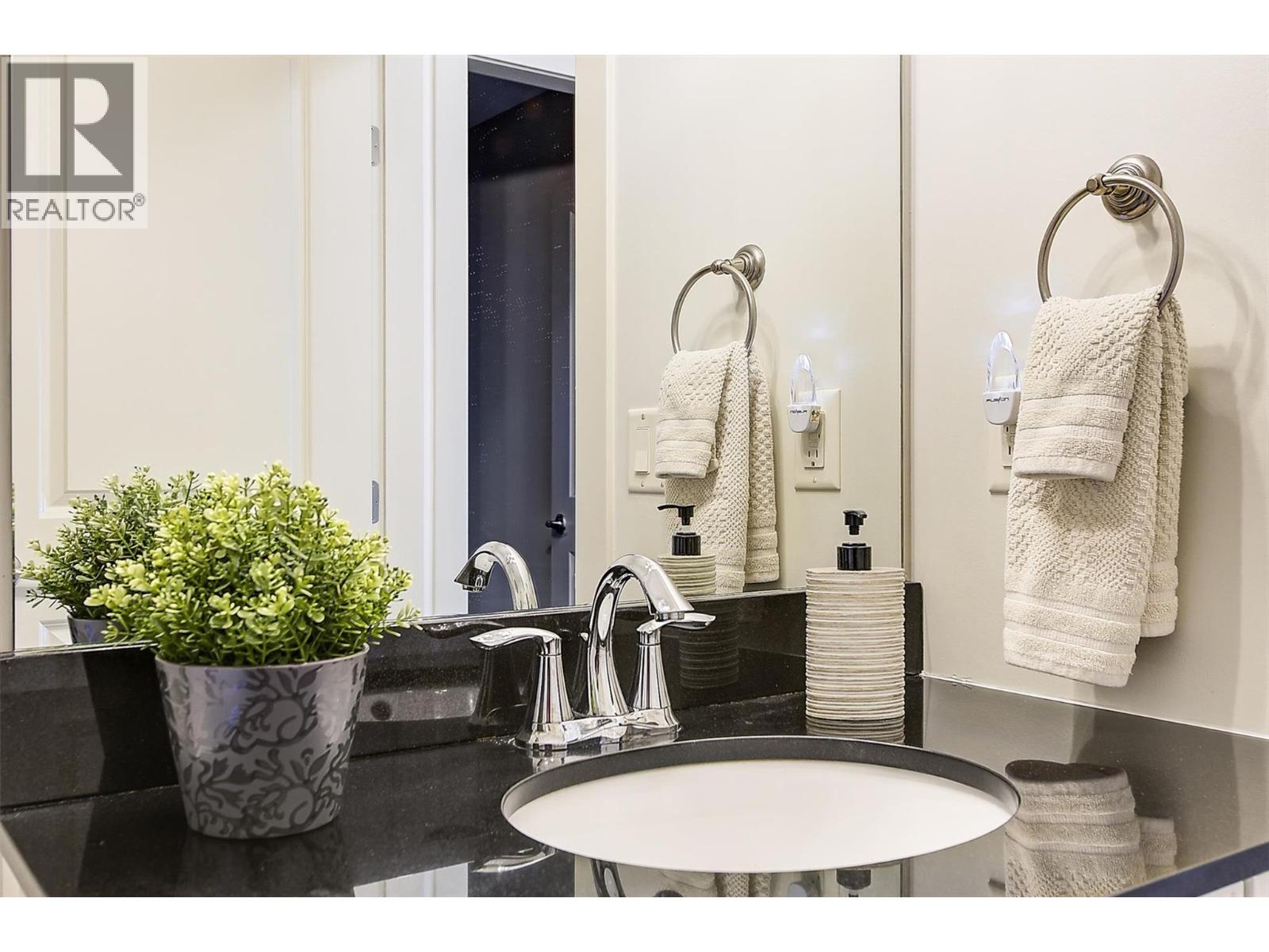 2546 Hedgestone Drive, West Kelowna, British Columbia  V4T 2Y3 - Photo 58 - 10384128