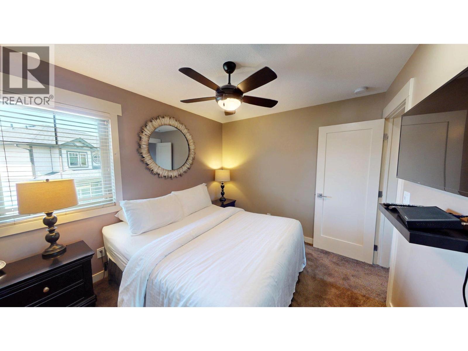 900 Bighorn Boulevard Unit# 915 E, Radium Hot Springs, British Columbia  V0A 1M0 - Photo 37 - 10384125