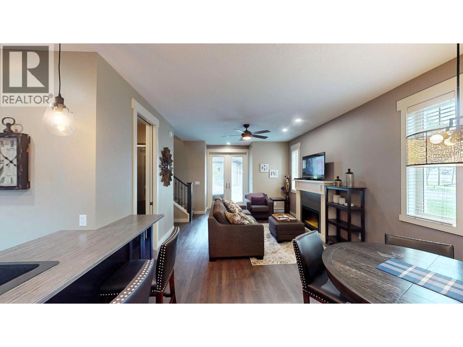 900 Bighorn Boulevard Unit# 915 E, Radium Hot Springs, British Columbia  V0A 1M0 - Photo 5 - 10384125