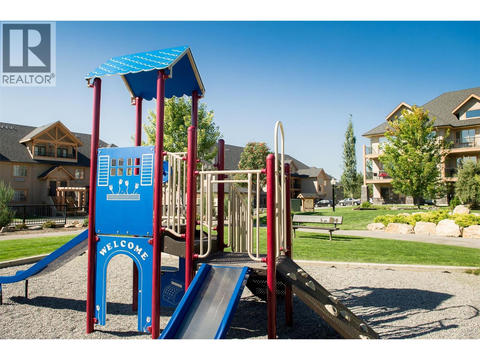 900 Bighorn Boulevard Unit# 915 E, Radium Hot Springs, British Columbia  V0A 1M0 - Photo 69 - 10384125