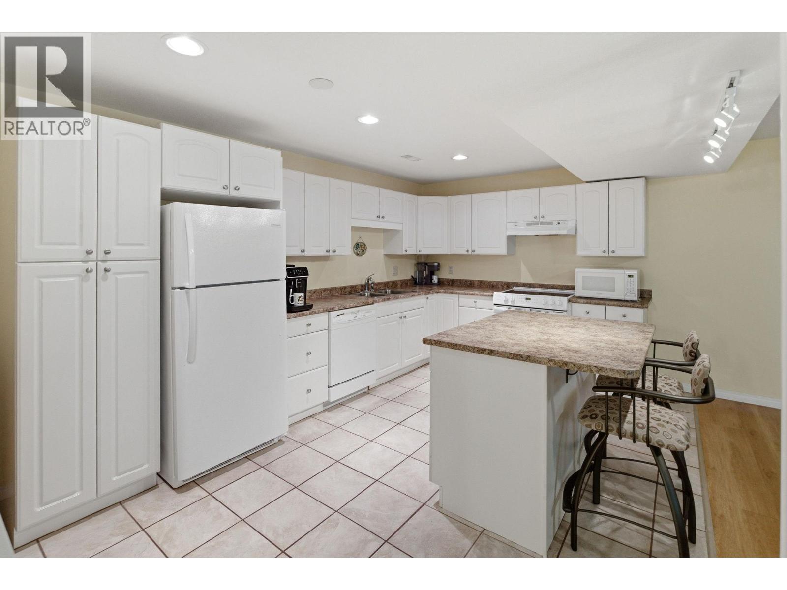 3193 Mcleod Road, West Kelowna, British Columbia  V4T 1A6 - Photo 24 - 10383841