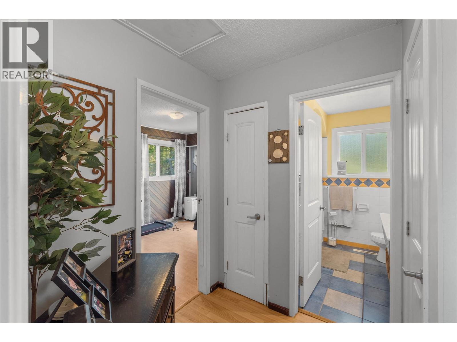 1285 Belair Drive, Kamloops, British Columbia  V2C 5G3 - Photo 13 - 10382352