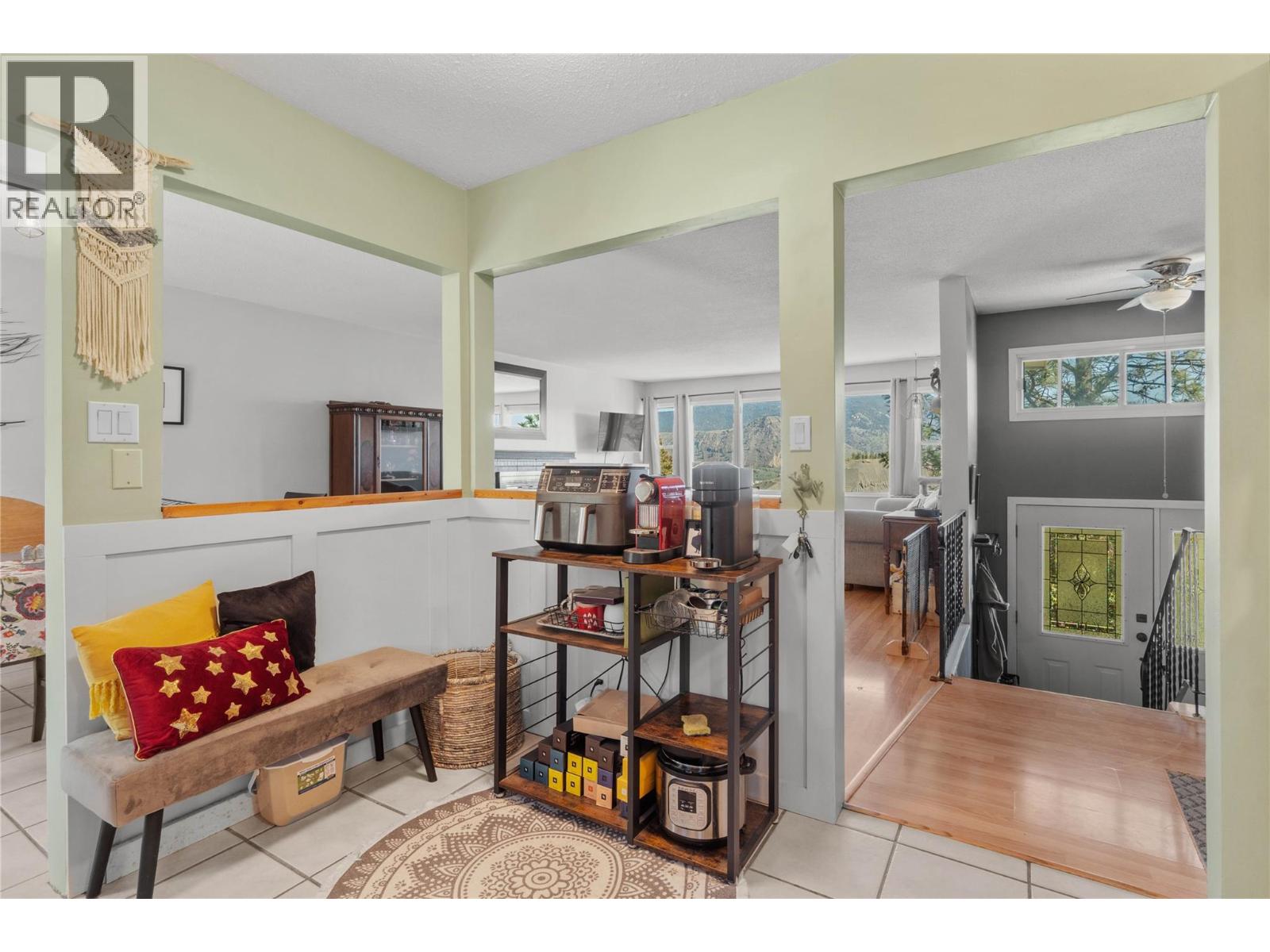 1285 Belair Drive, Kamloops, British Columbia  V2C 5G3 - Photo 9 - 10382352