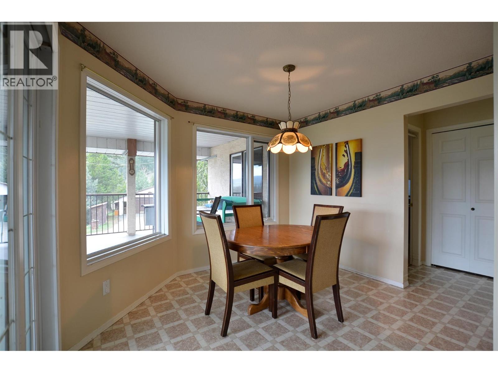 3421 Highway 6 Highway, Lumby, British Columbia  V0E 2G7 - Photo 27 - 10384227