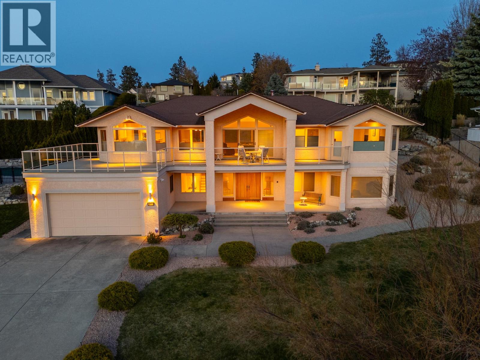 307 Sandpiper Court, Kelowna, British Columbia  V1W 4K7 - Photo 1 - 10383126