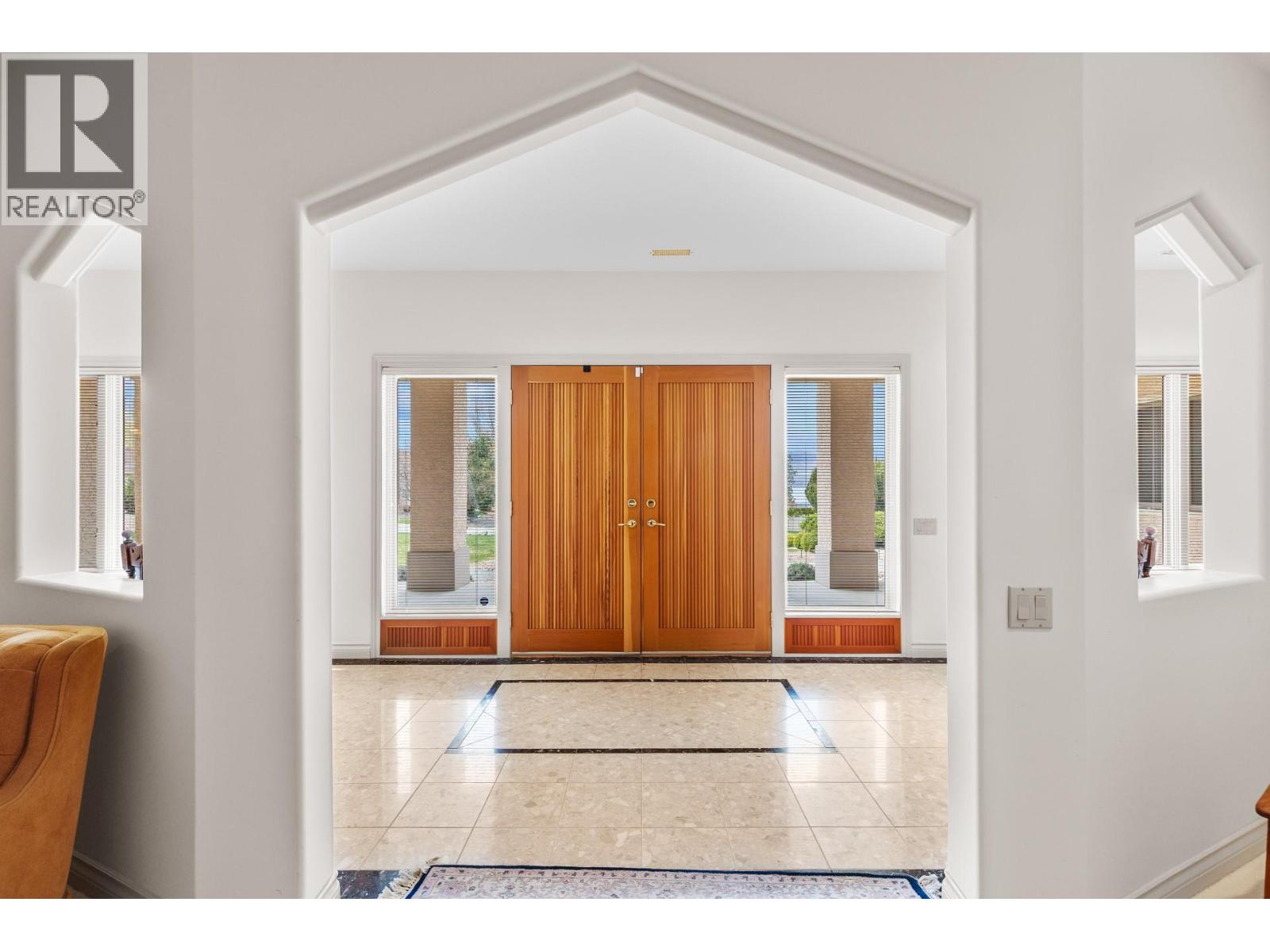 307 Sandpiper Court, Kelowna, British Columbia  V1W 4K7 - Photo 7 - 10383126