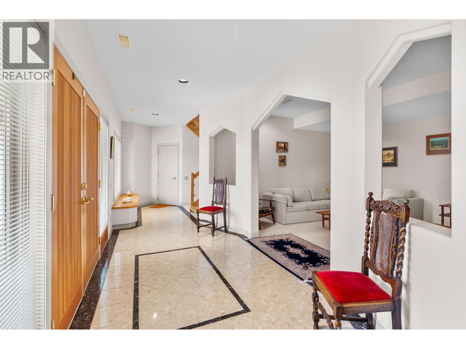 307 Sandpiper Court, Kelowna, British Columbia  V1W 4K7 - Photo 8 - 10383126