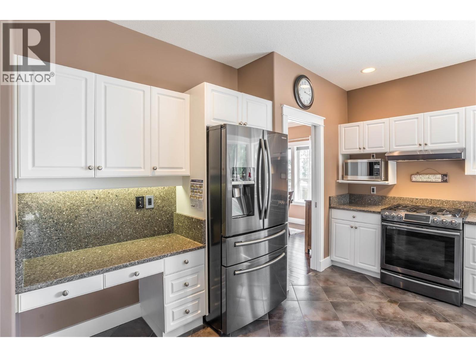 1751 Keloka Drive, West Kelowna, British Columbia  V1Z 2Y3 - Photo 10 - 10384063