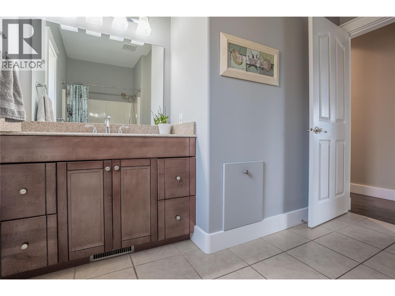 1751 Keloka Drive, West Kelowna, British Columbia  V1Z 2Y3 - Photo 28 - 10384063