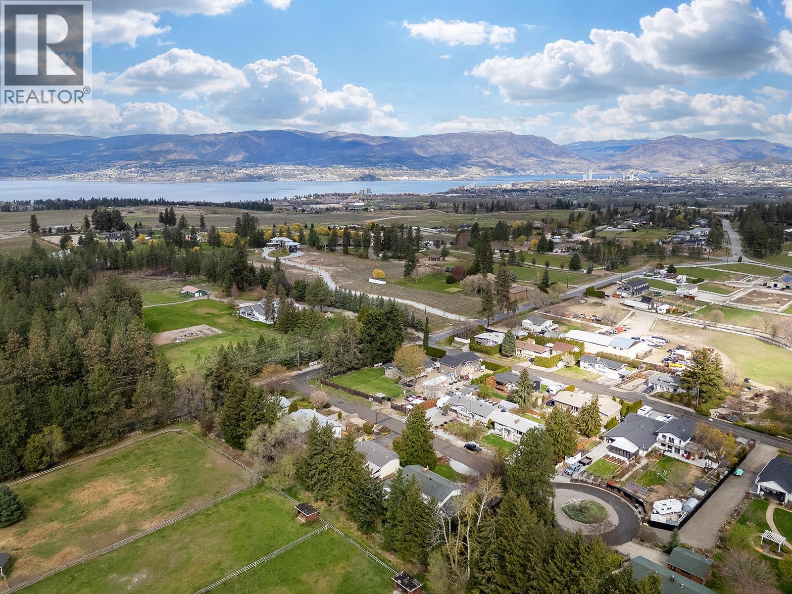 2085 Ruby Road, Kelowna, British Columbia  V1W 4B9 - Photo 63 - 10384160