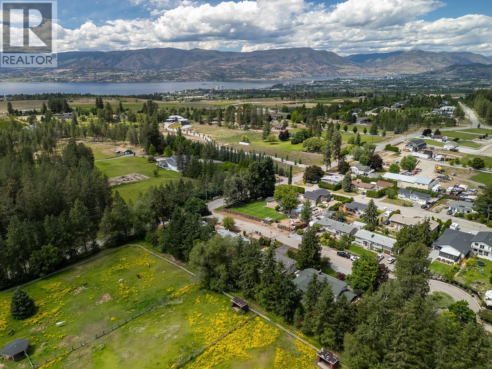 2085 Ruby Road, Kelowna, British Columbia  V1W 4B9 - Photo 67 - 10384160