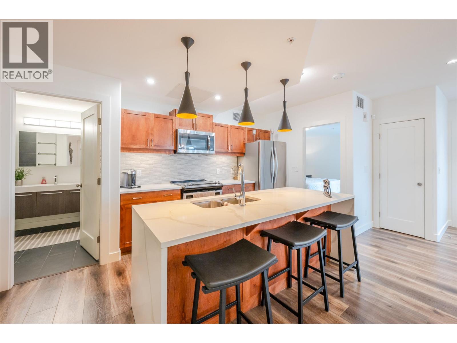 250 Marina Way Unit# 101, Penticton, British Columbia  V2A 1H4 - Photo 10 - 10383943