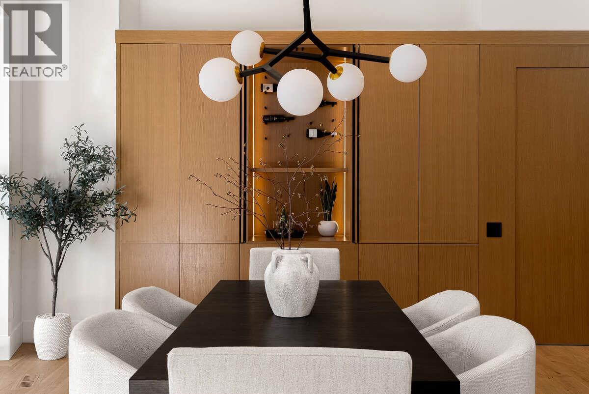 818 Predator Ridge Drive, Vernon, British Columbia  V1H 1G4 - Photo 16 - 10384501