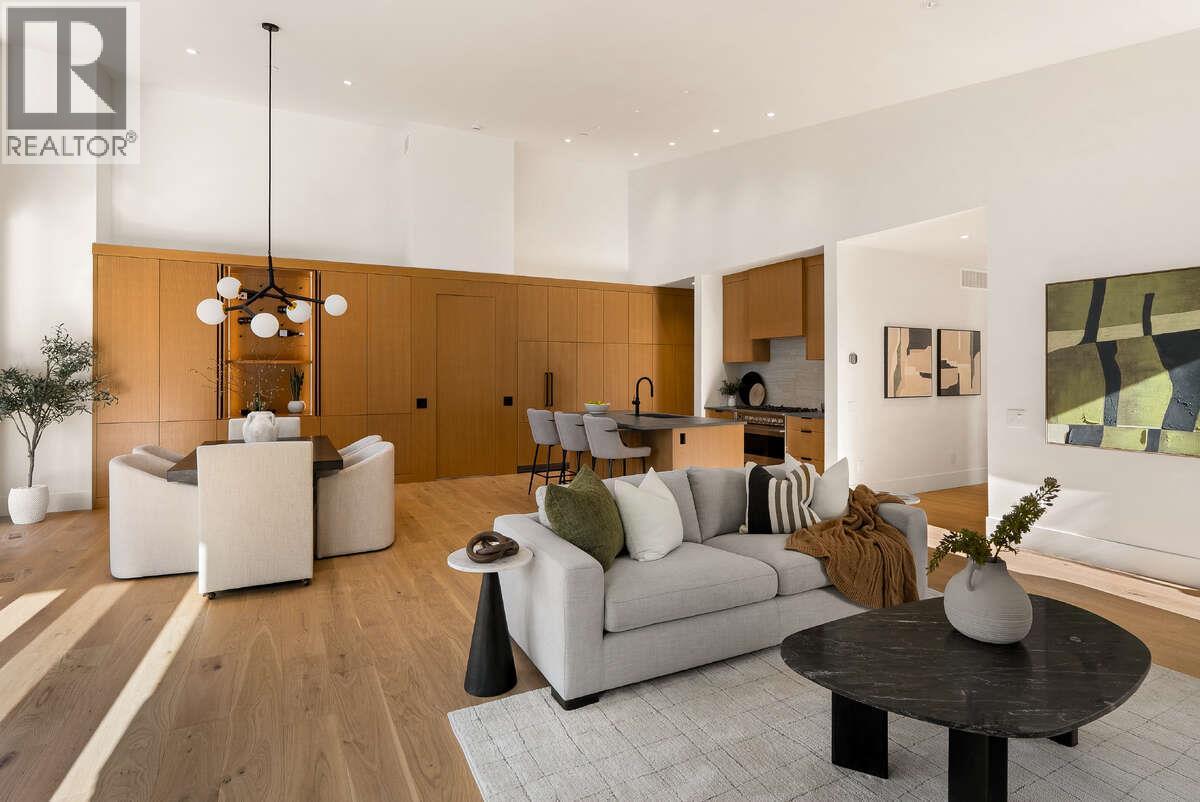 818 Predator Ridge Drive, Vernon, British Columbia  V1H 1G4 - Photo 21 - 10384501