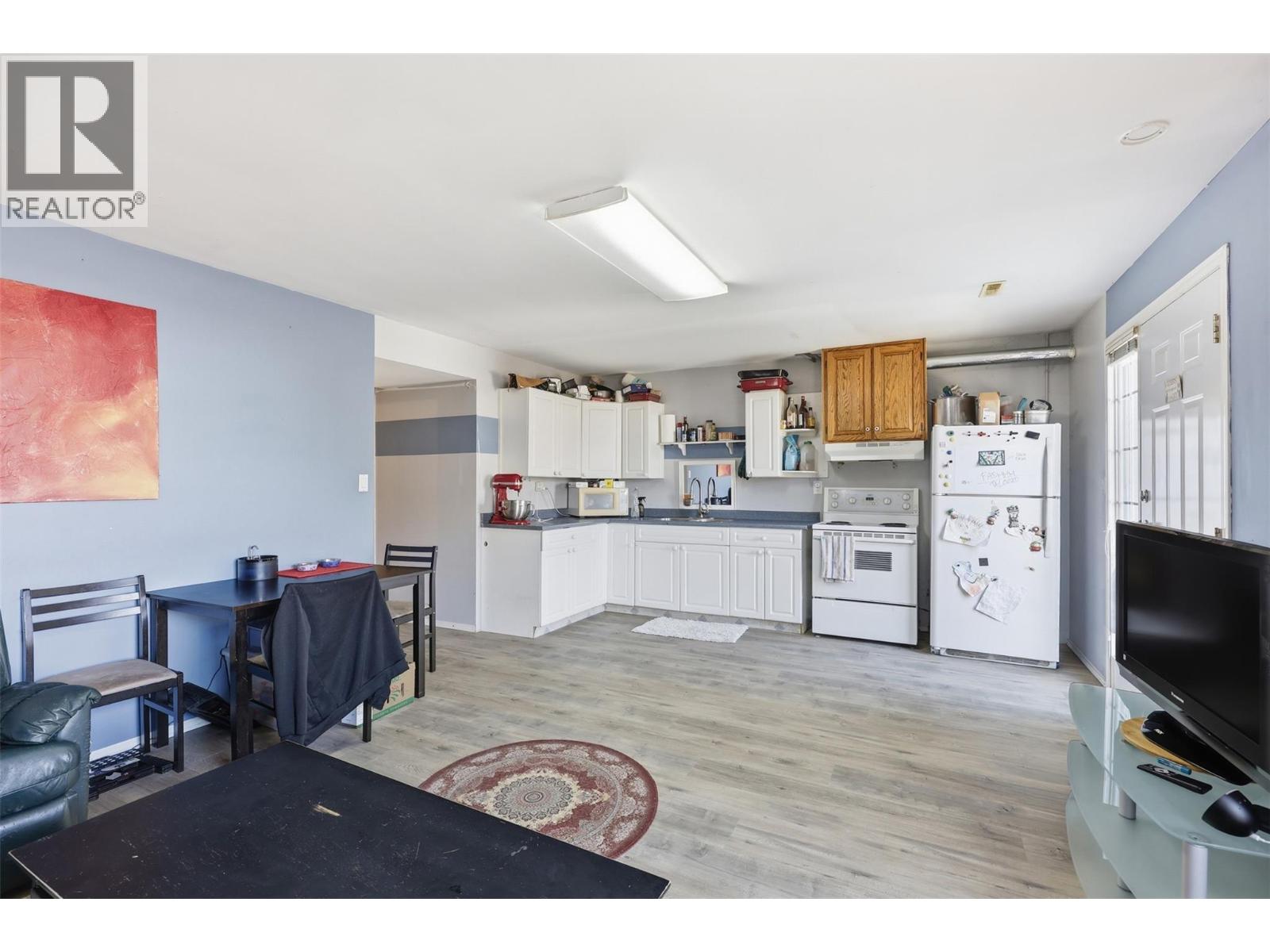 249 Juniper Avenue, Kamloops, British Columbia  V2B 1H8 - Photo 23 - 10384503