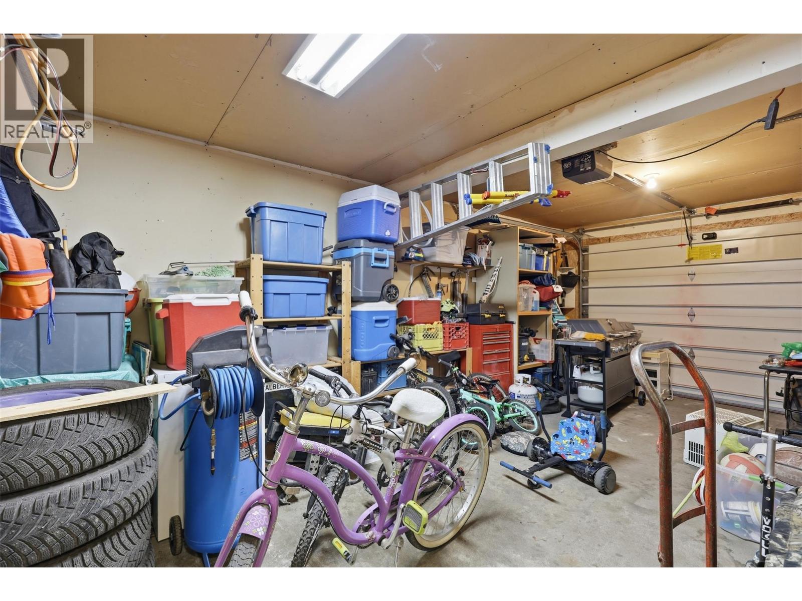 249 Juniper Avenue, Kamloops, British Columbia  V2B 1H8 - Photo 31 - 10384503